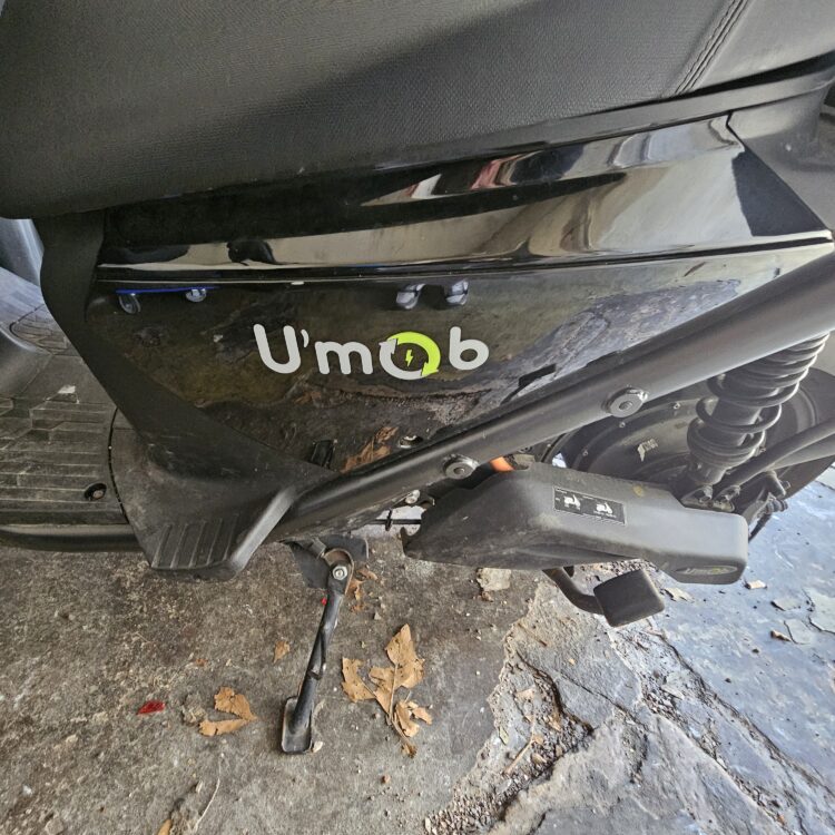 Scooter électrique UMOB